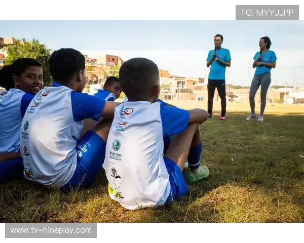 震撼全场盘点足球巨星经典动作剪辑燃爆绿茵激情时刻